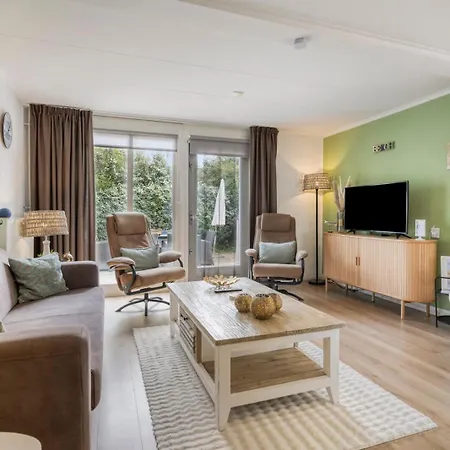 New! House Aan Zee With Spacious Garden *