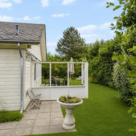 New! House Aan Zee With Spacious Garden Feriehus Julianadorp